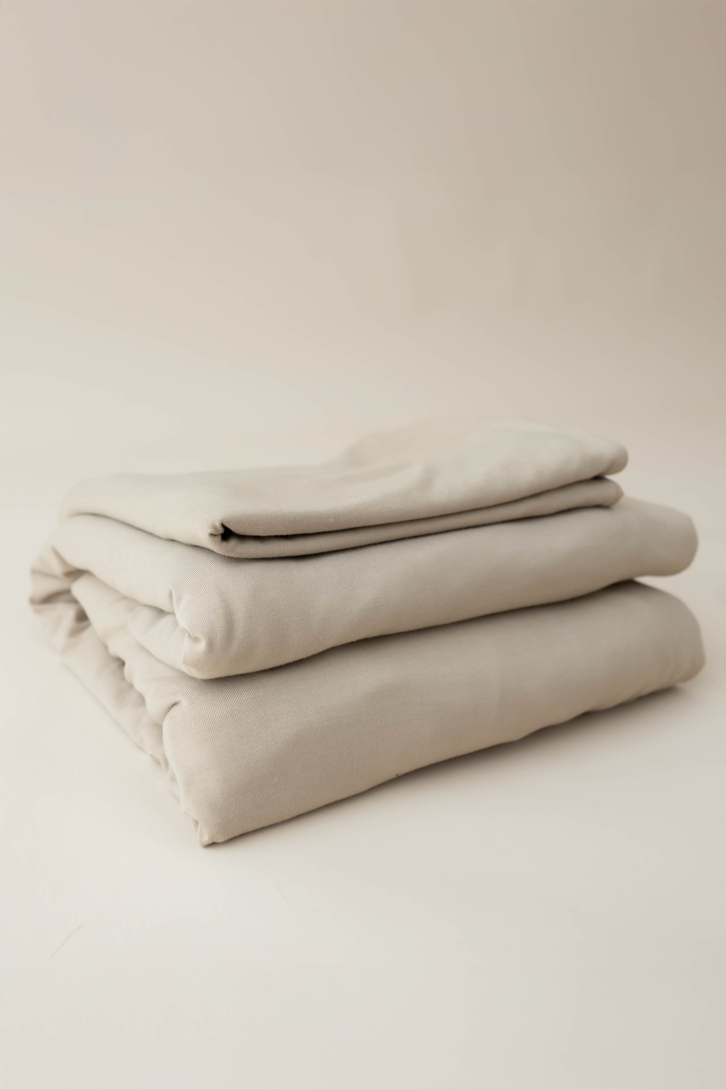 Kyte Baby's Fitted Sheet with Pillowcases in Almond