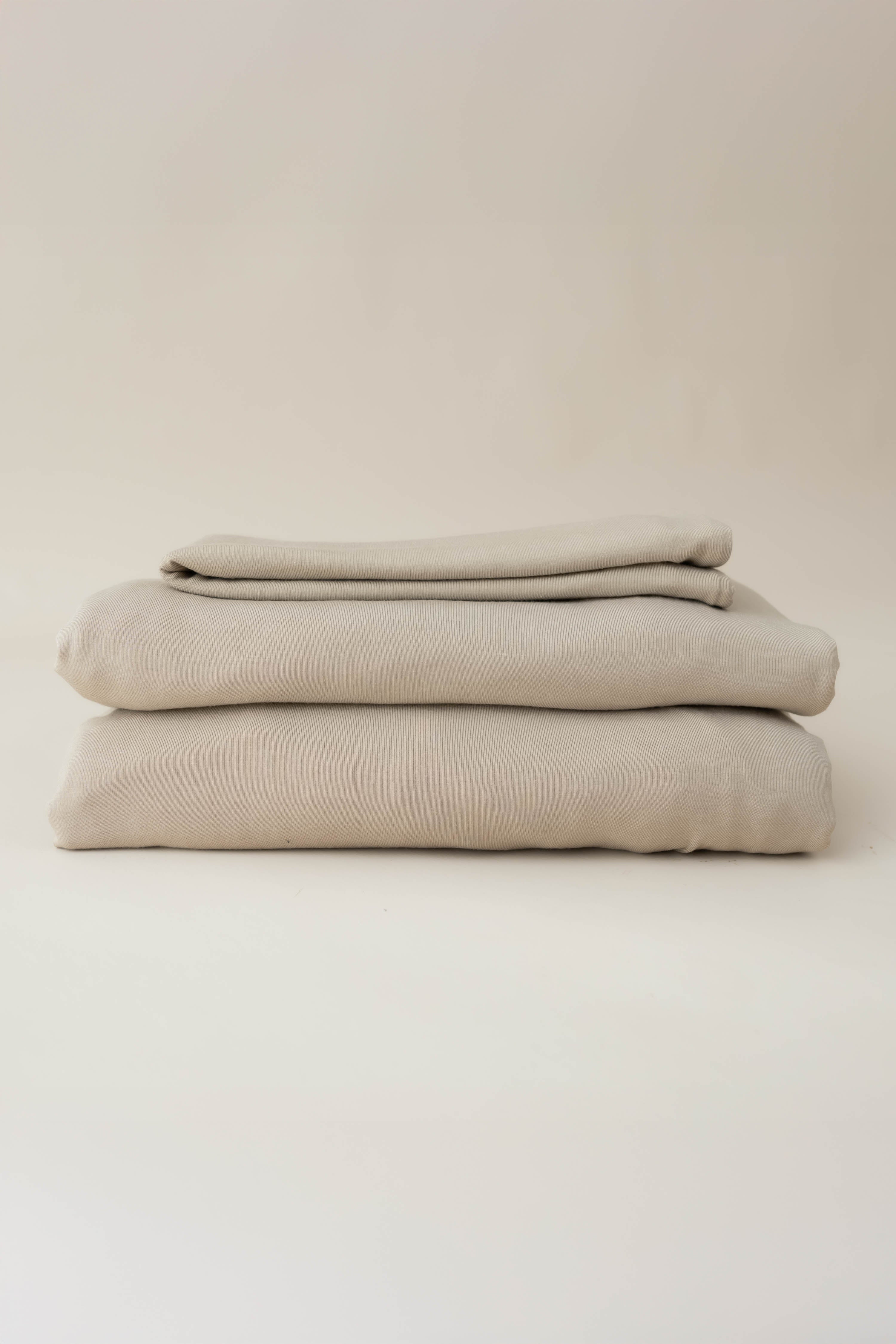 Kyte Baby's Fitted Sheet with Pillowcases in Almond