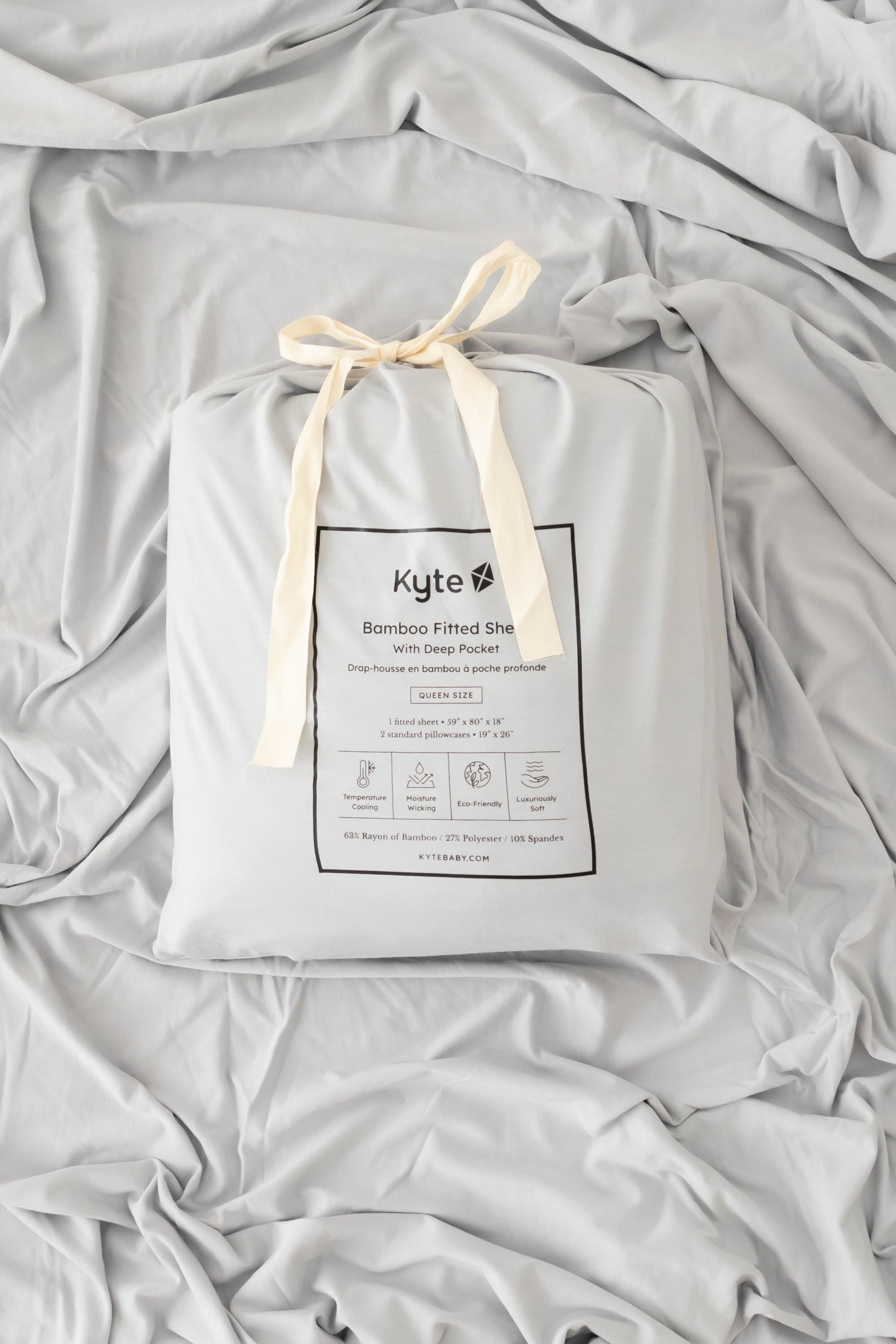 Fitted Sheet with Pillowcases in Storm packaging