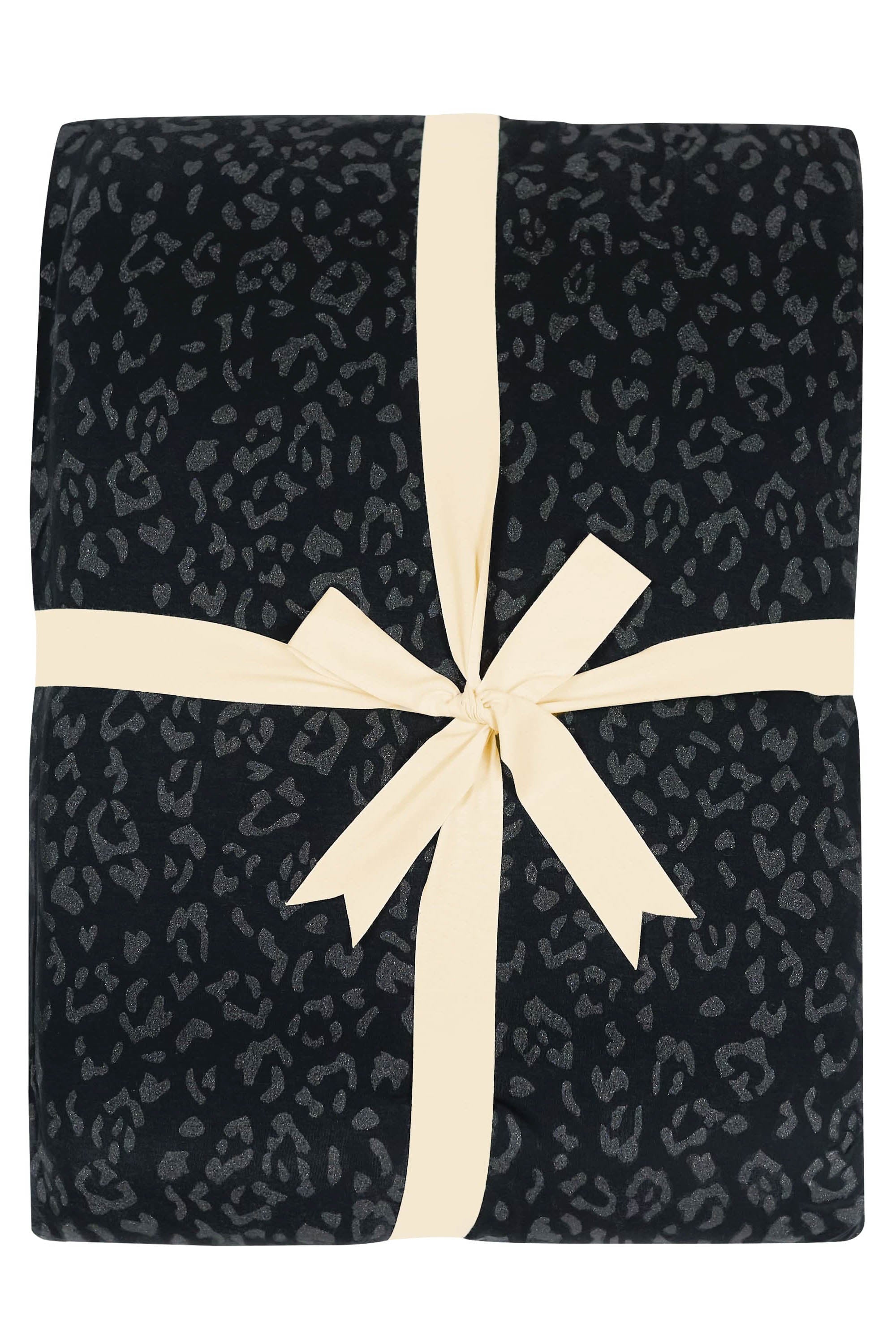 Kyte Babys Adult Quilted Blanket in Midnight Leopard 2.5