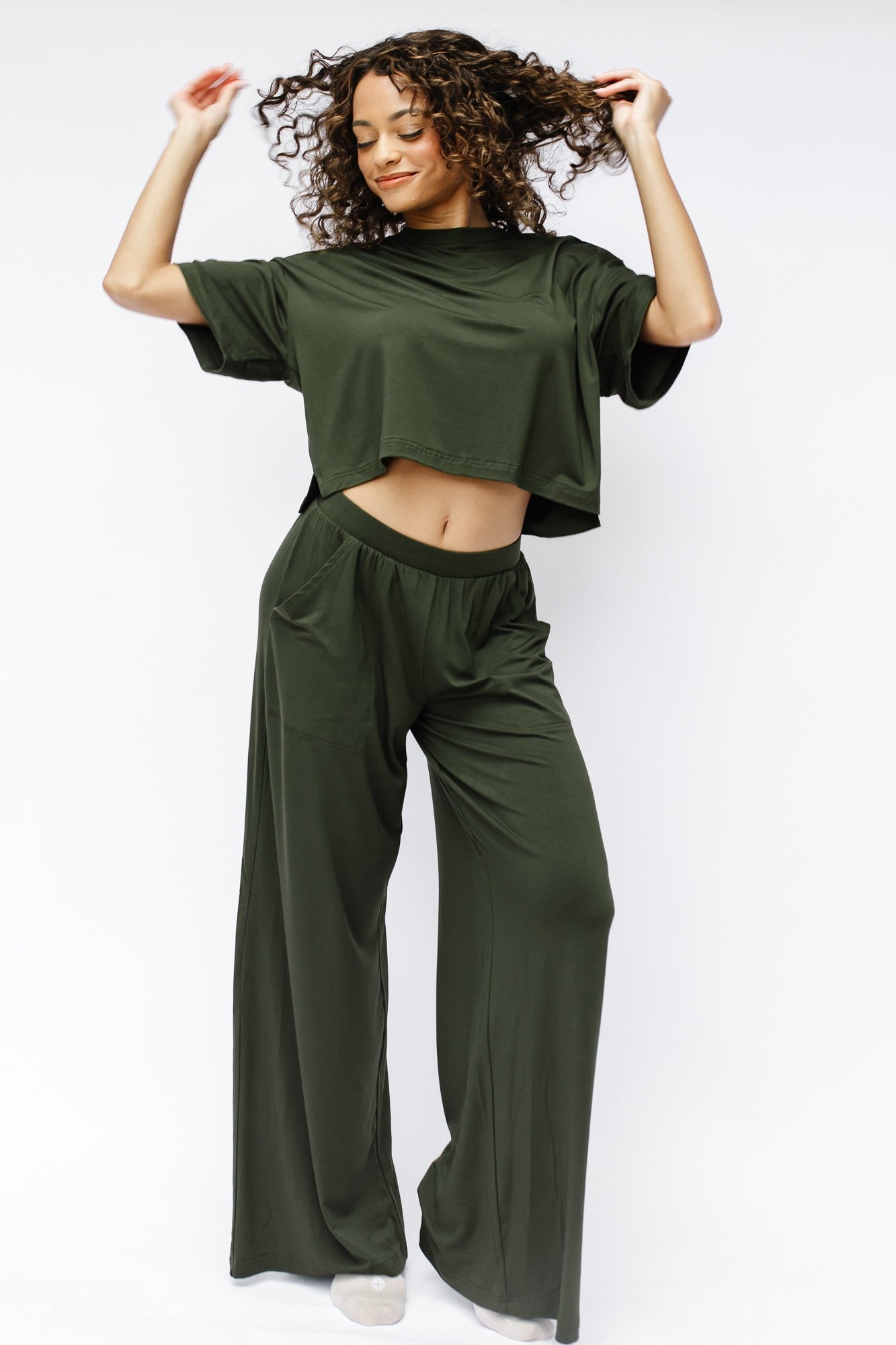 Fir wide leg pant set, angled side view
