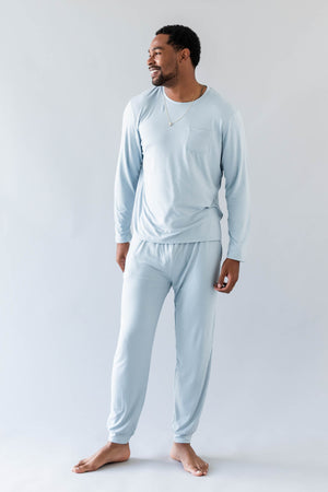 Male model wearing the Men's Jogger Set in Fog