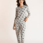 Modal wearing Women's Jogger Pajama Set in Bats print on a white background ::: Model is 5'9.5" wearing size XS ///