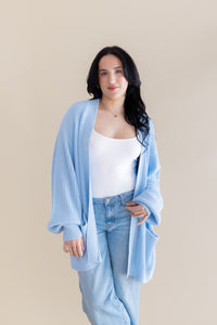  Model is 5'6
