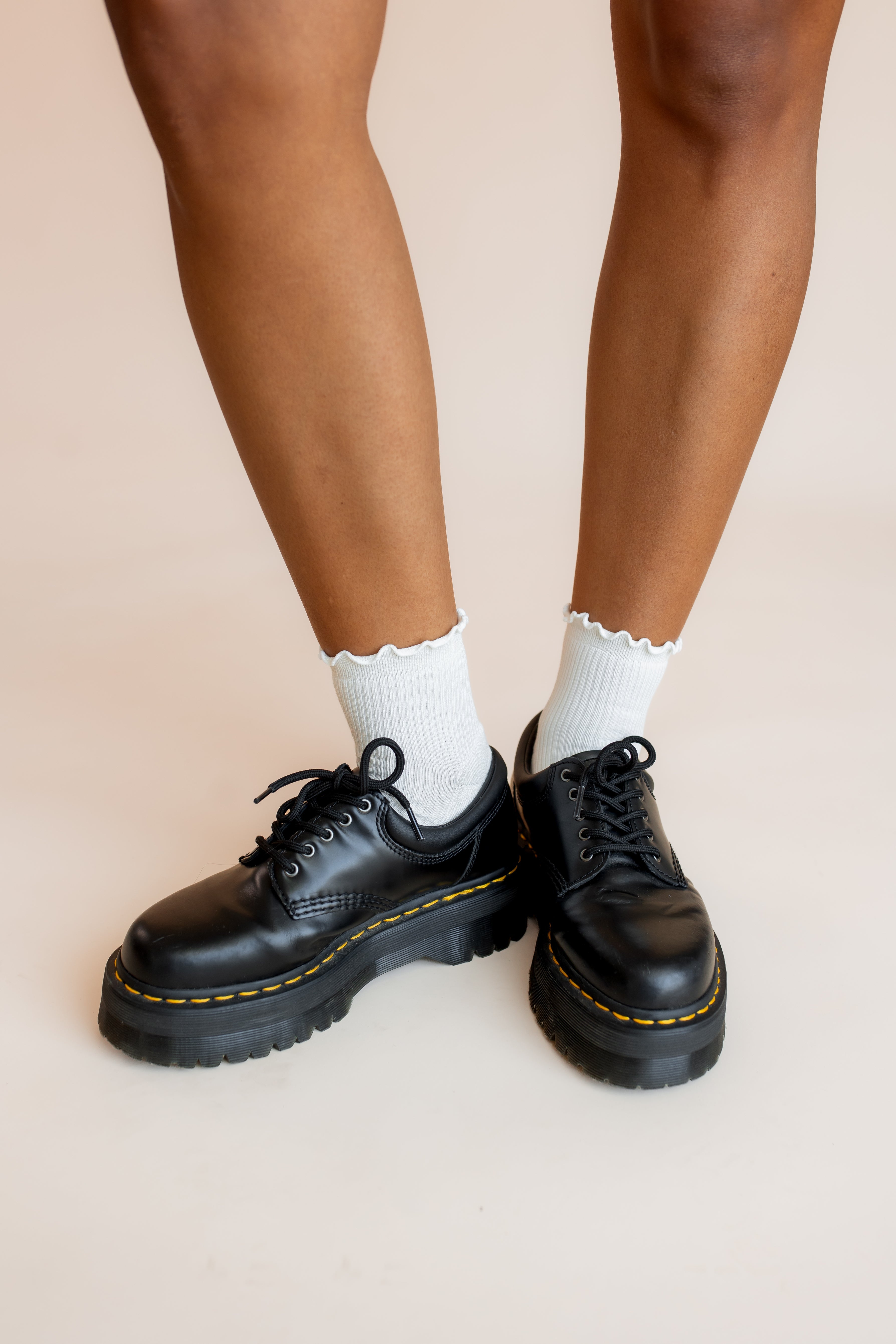 Women's Ruffle Socks in Cloud