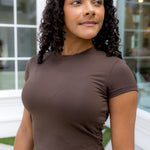 Model wearing the Bamboo Flex Baby Tee in Espresso 

::: Model is 5'0" wearing size XS ///