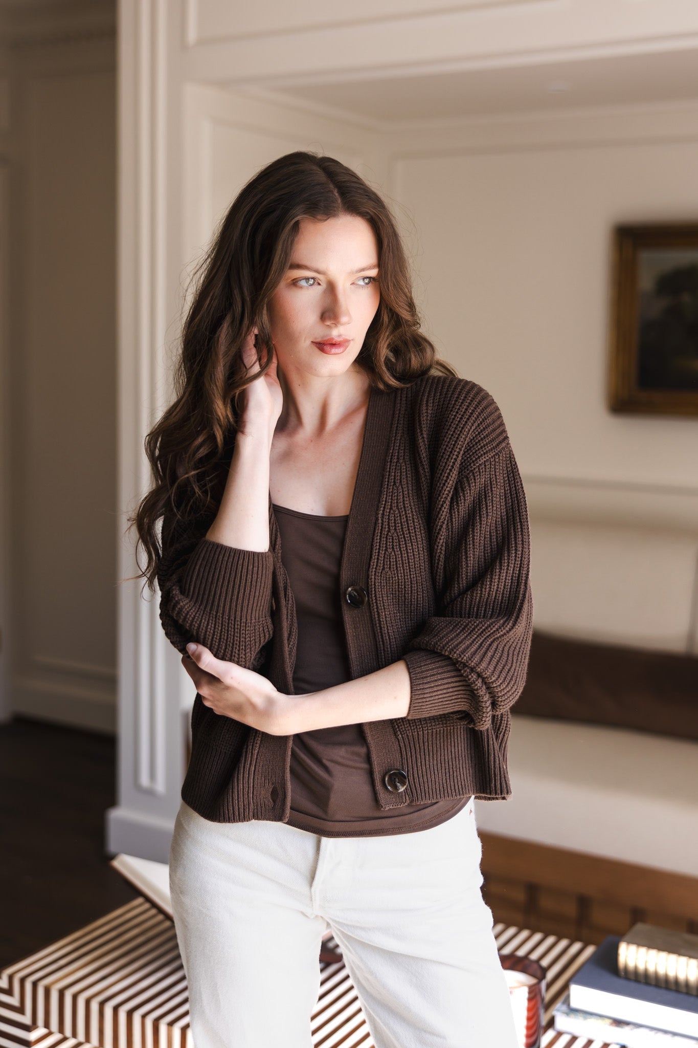Chunky Knit Women's Cropped Cardigan In Espresso