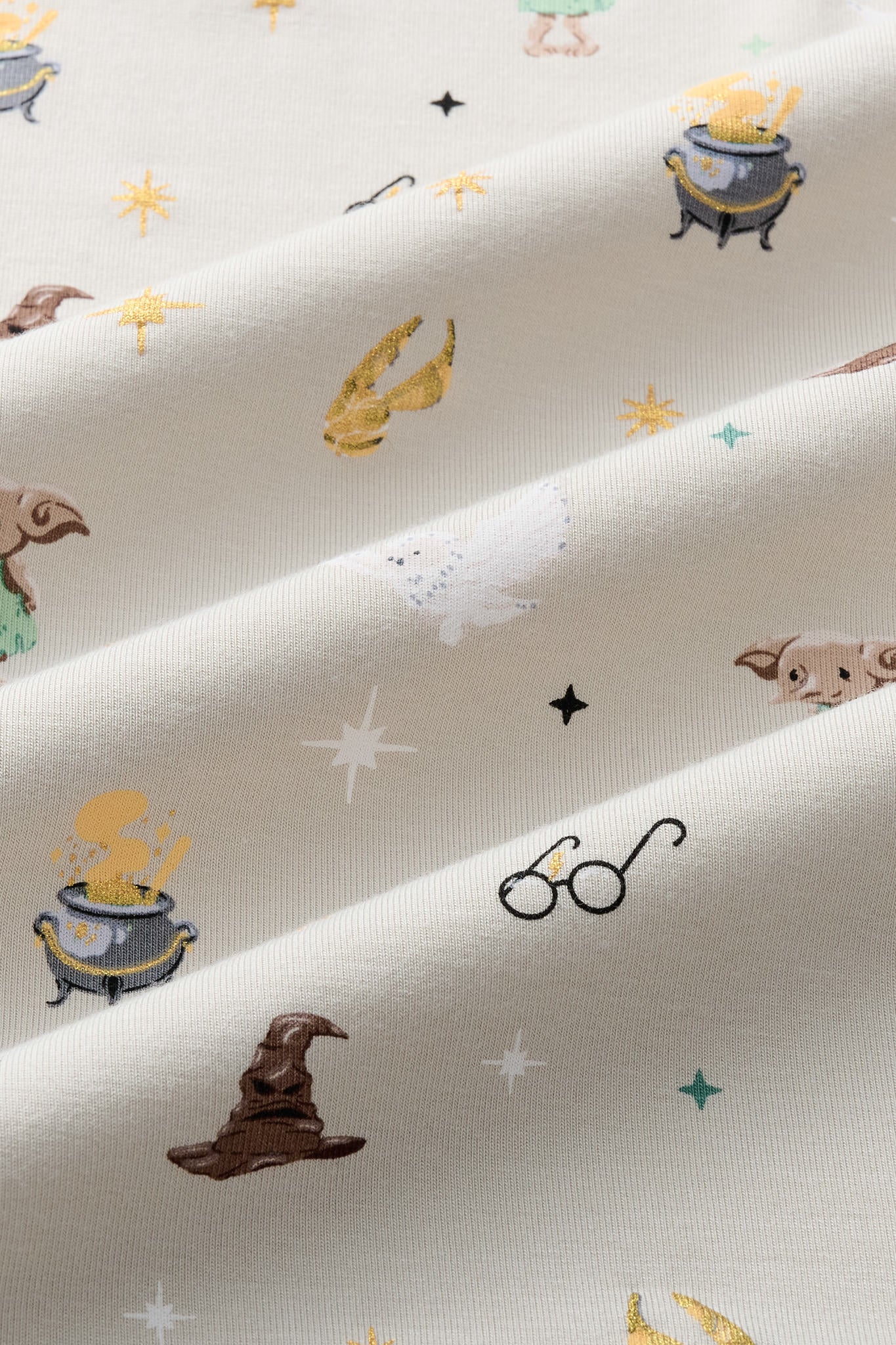 Close up of the fabric Starry Icon print 