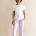 Model wearing the Women's Lounge Pants in Cocktail paired with a crew neck in snow
::: Model is 5'9" wearing size S ///