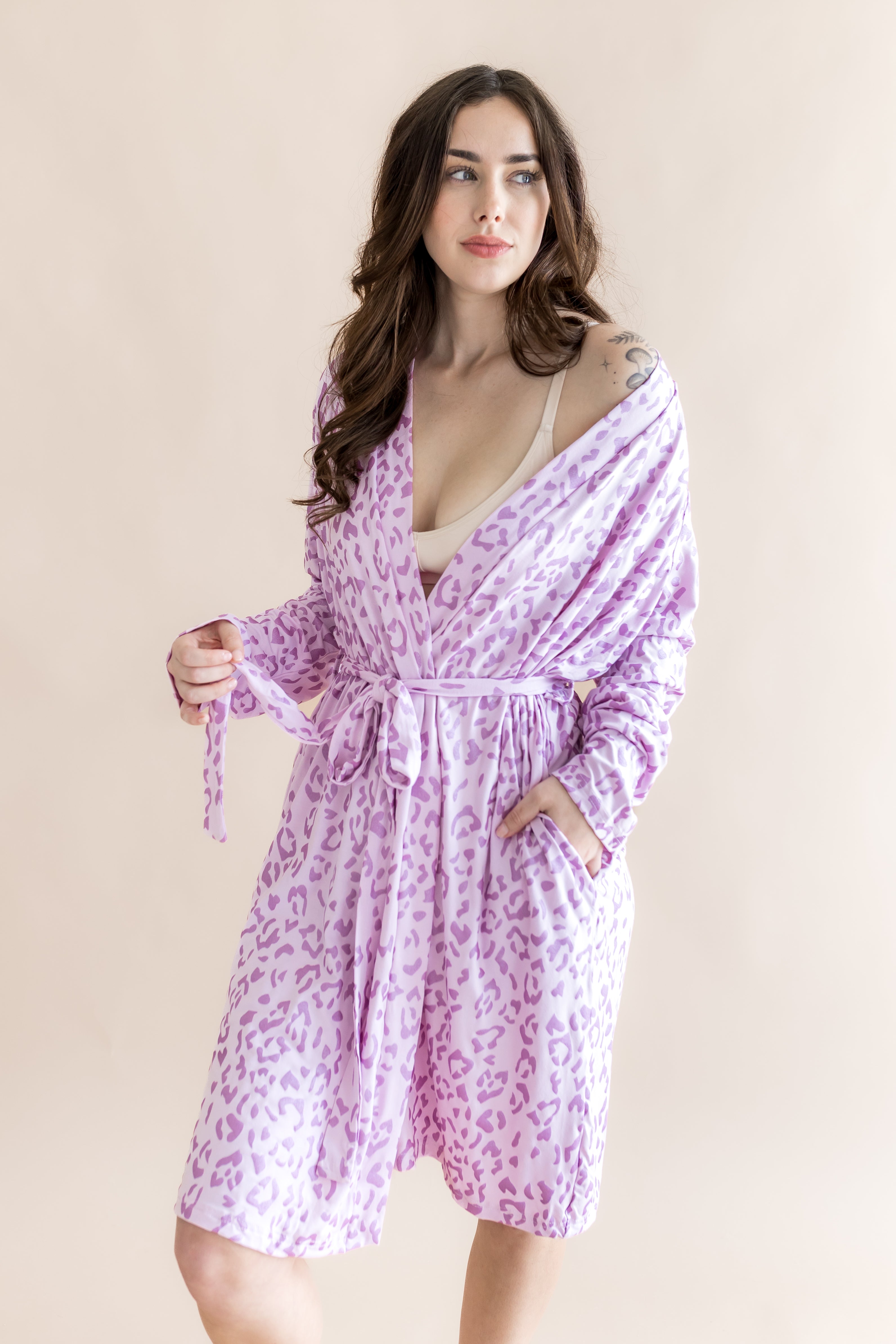Model wearing Women's lounge robe in Thistle Leopard print on a beige background ::: Model is 5'7" wearing size XS/S ///