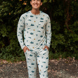 Smiling male model wearing the Men's Jogger Set in Journey with both hands in pants pockets
