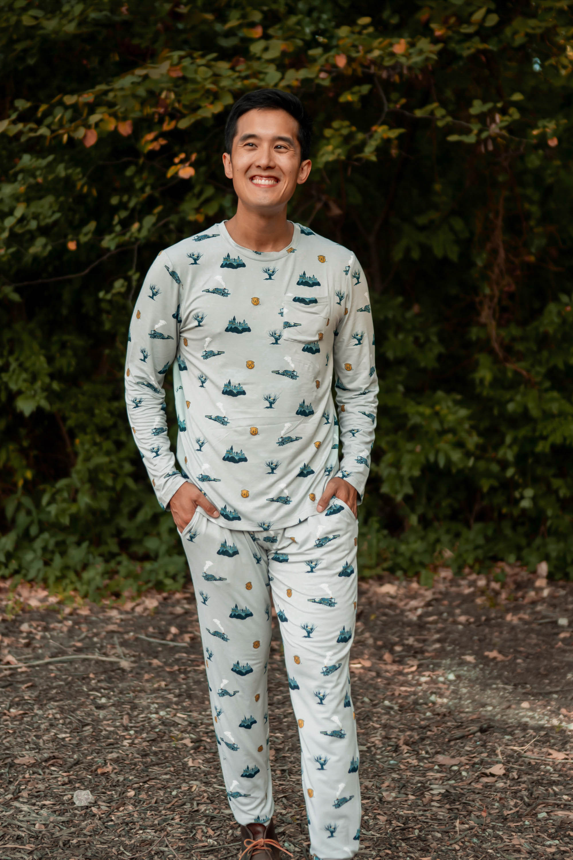 Smiling male model wearing the Men's Jogger Set in Journey with both hands in pants pockets