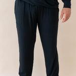Kyte Baby's Men's Ribbed Jogger Pant in Midnight