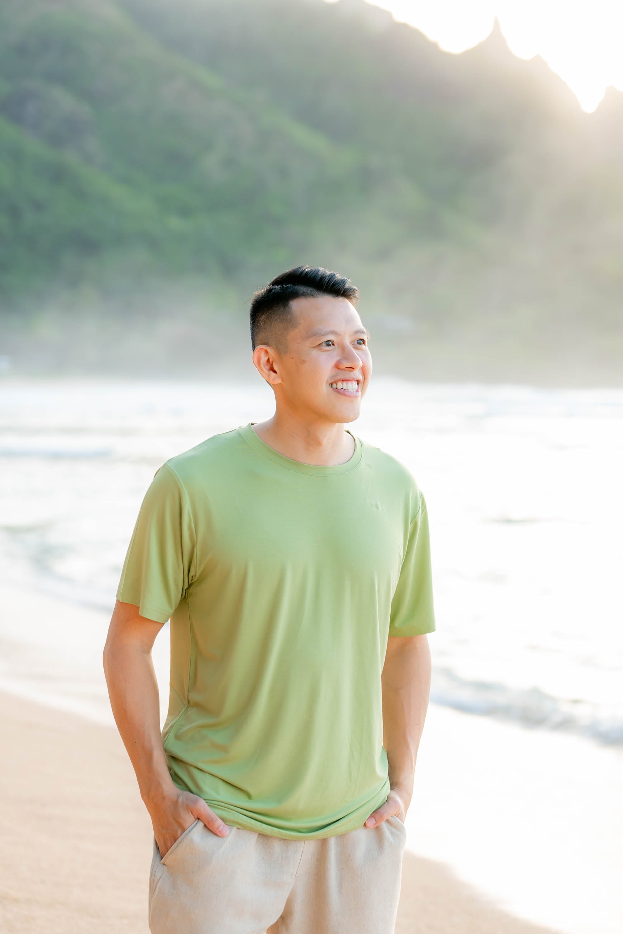 Male model wearing the Men's Crew Neck Tee in Honu