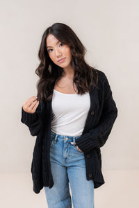  Model is 5'2