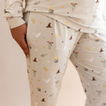 Close up of the Women's Jogger Pajama Set in Starry Icon show casing the pocket on the bottoms 