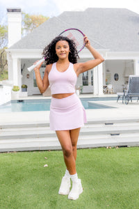  Model is 5'0
