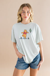  Model is 5'7