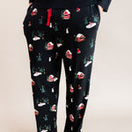 males leges with his hand sin his pockets wearing lounge pants in winter wonderland
::: Model is 6'3" wearing size L ///