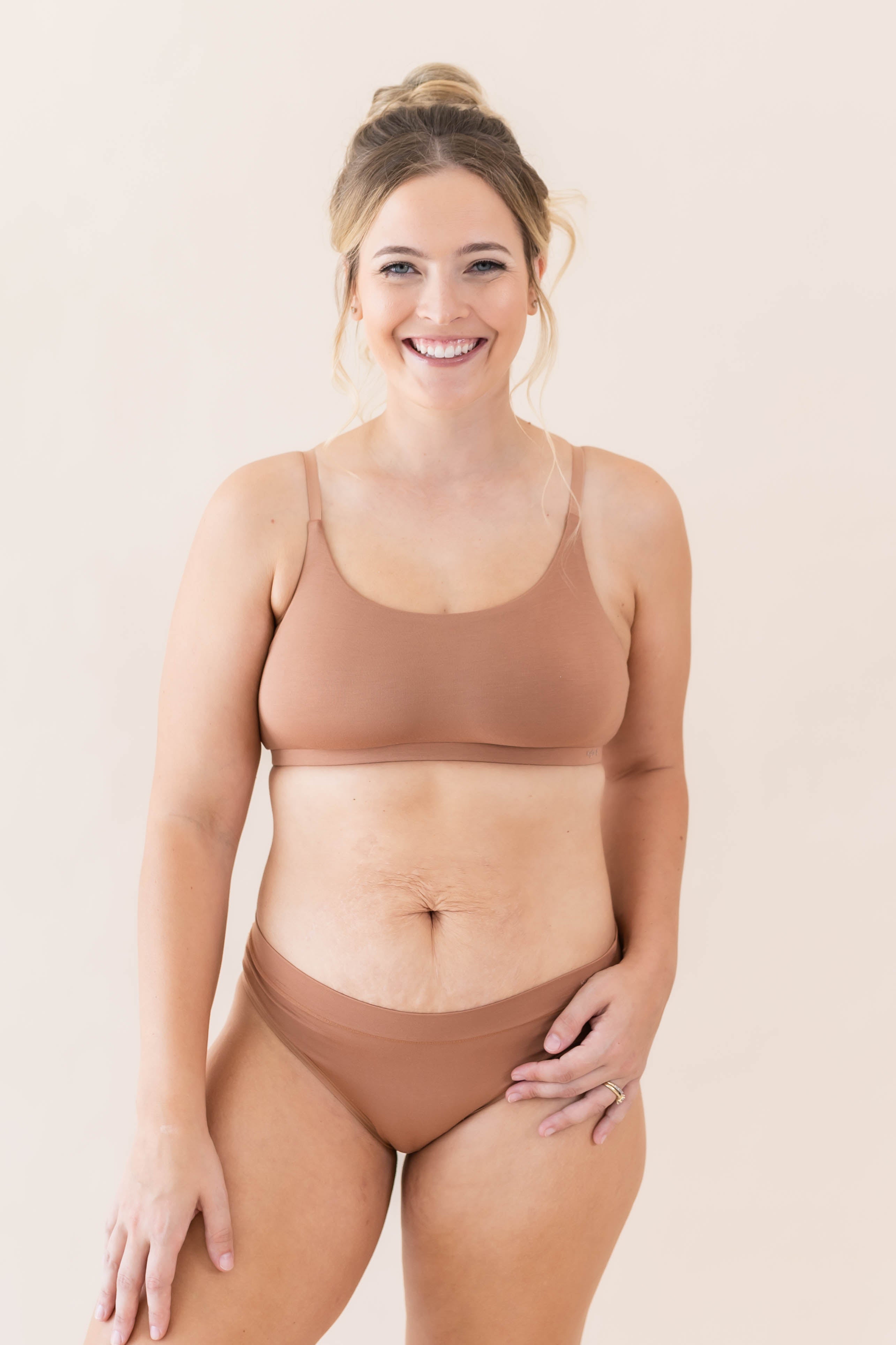 Kyte Baby's Women's Cheekini in Latte