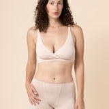 Model wearing the Women's Boxer in Blonde paired with the matching cross front bralette 

::: Model is  wearing size M ///