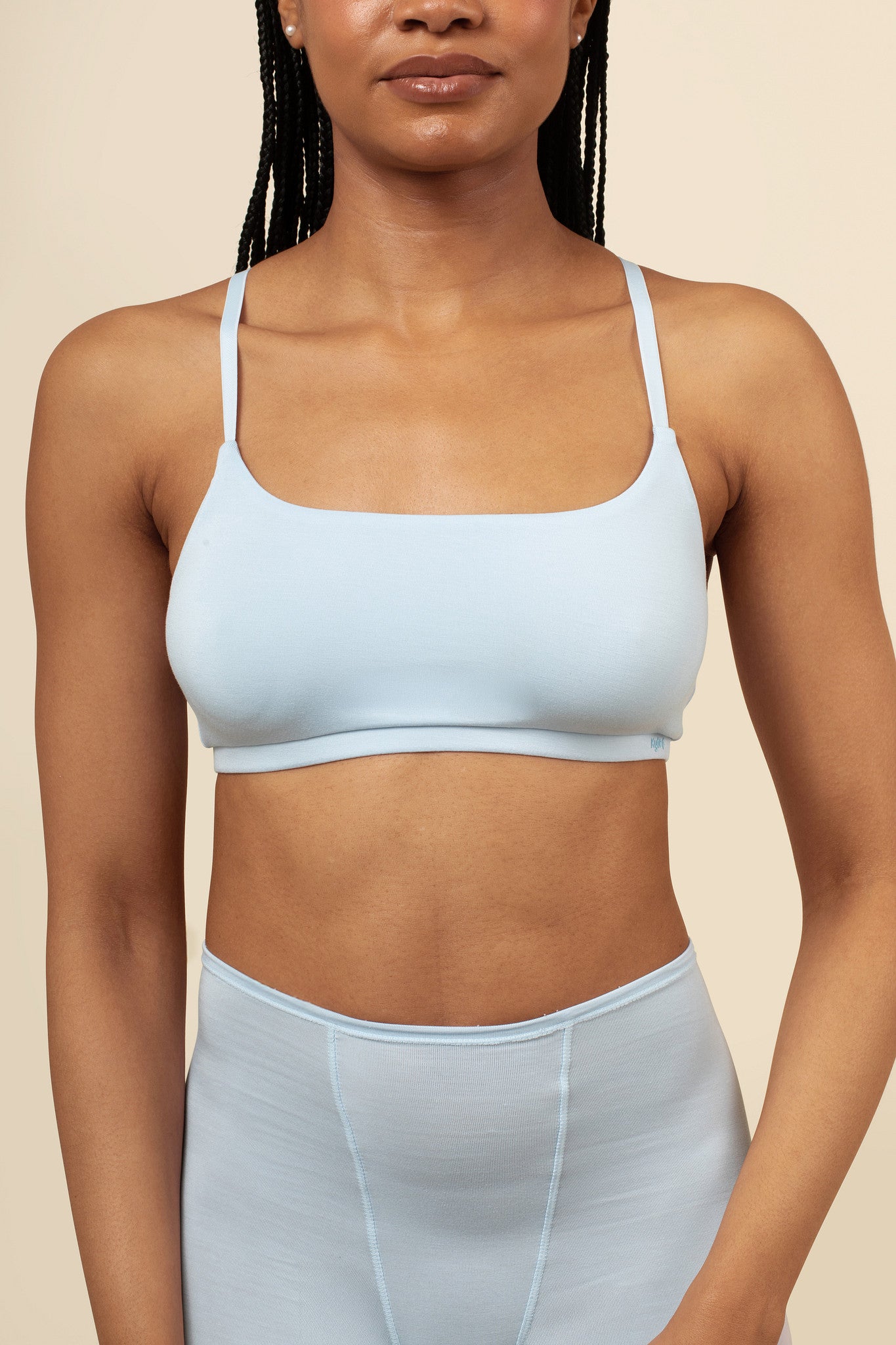 Close up of the Scoop Neck Bralette paired with Women's Boxer in Breeze 