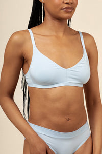  Model is 32C wearing size S 