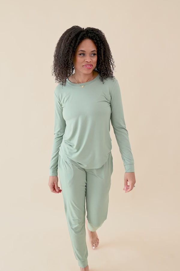 Video of woman modeling Women's Jogger Pajama Set in Thyme