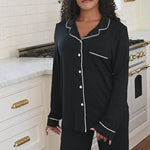 ::: Model is 5'0" wearing size XS ///