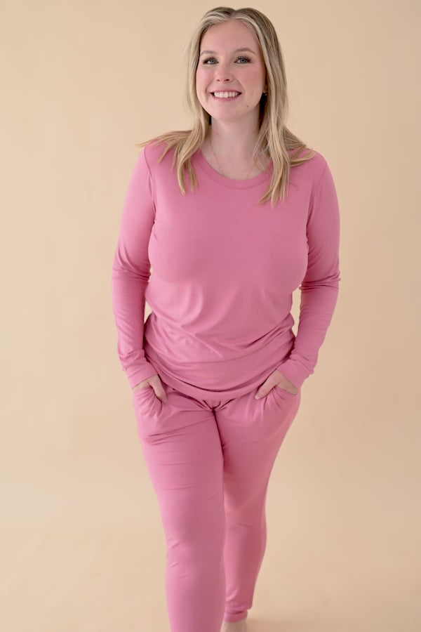 Video of woman modeling Women's Jogger Pajama Set in Apple Blossom