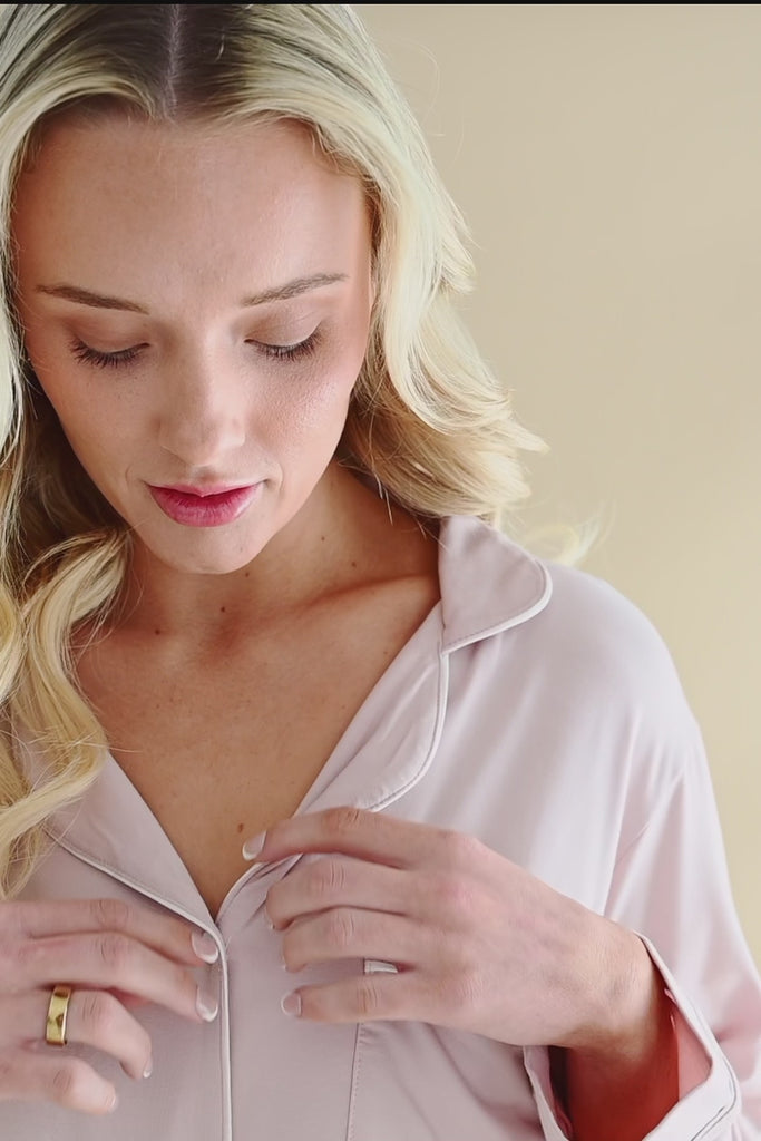 Model wearing blush pink long sleeve pajamas ::: Model is 5'9" wearing size S ///