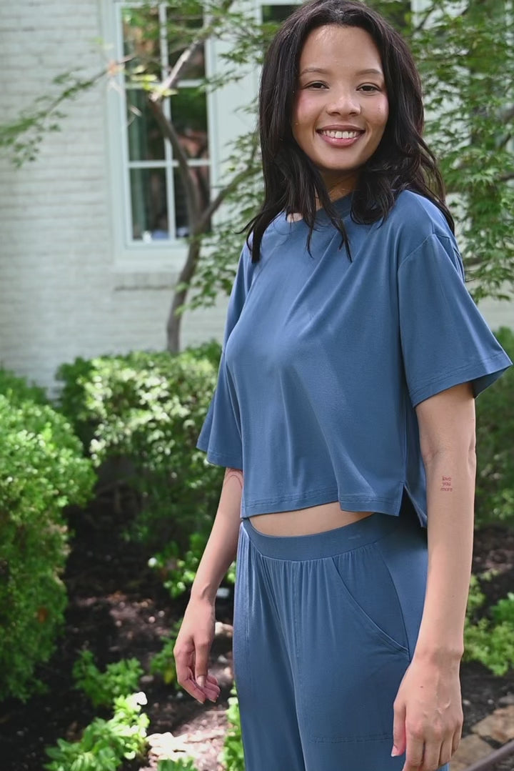 Women's Short Sleeve Boxy Tee in Oxford